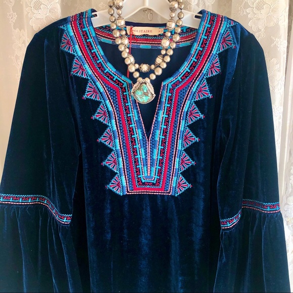 SOLITAIRE * NWT Blue Velvet Embroidered Boho Bell-Sleeve Top - Picture 1 of 11